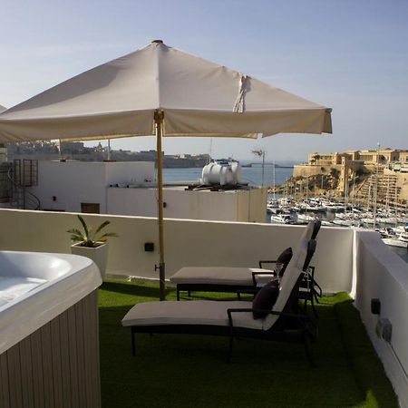 Bebirgu Palazzino Luxury 2 Jacuzzi To Share Apartment Екстериор снимка