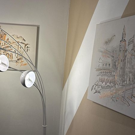 Bebirgu Palazzino Luxury 2 Jacuzzi To Share Apartment Екстериор снимка