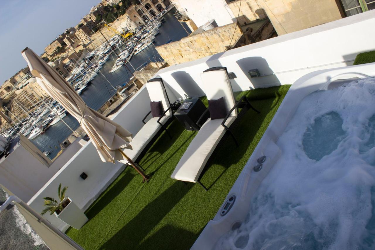Bebirgu Palazzino Luxury 2 Jacuzzi To Share Apartment Екстериор снимка
