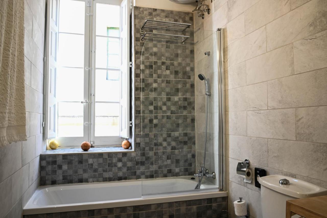 Bebirgu Palazzino Luxury 2 Jacuzzi To Share Apartment Екстериор снимка