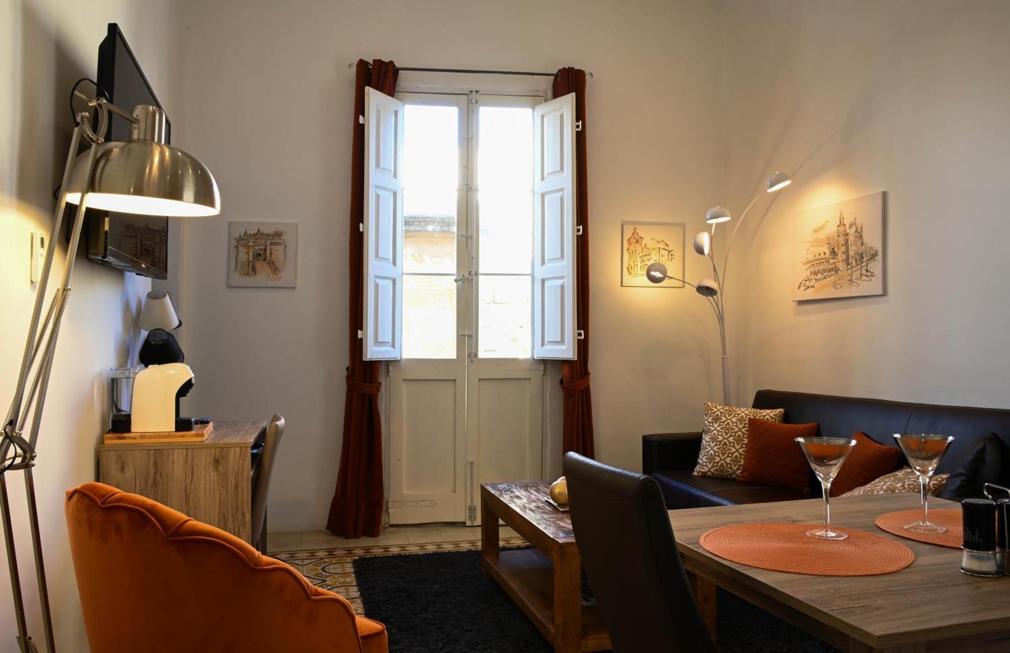 Bebirgu Palazzino Luxury 2 Jacuzzi To Share Apartment Екстериор снимка